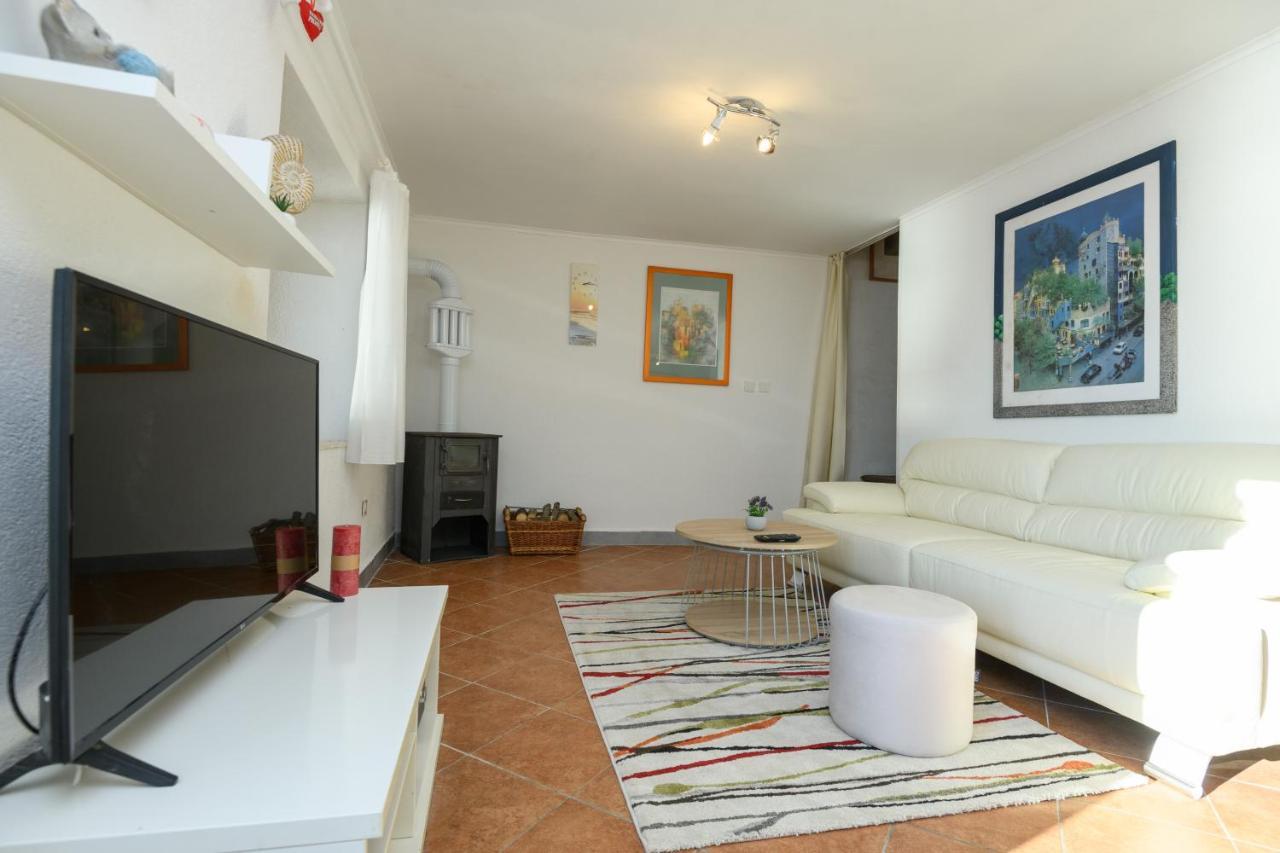 Village House Ana Dubravica Екстер'єр фото