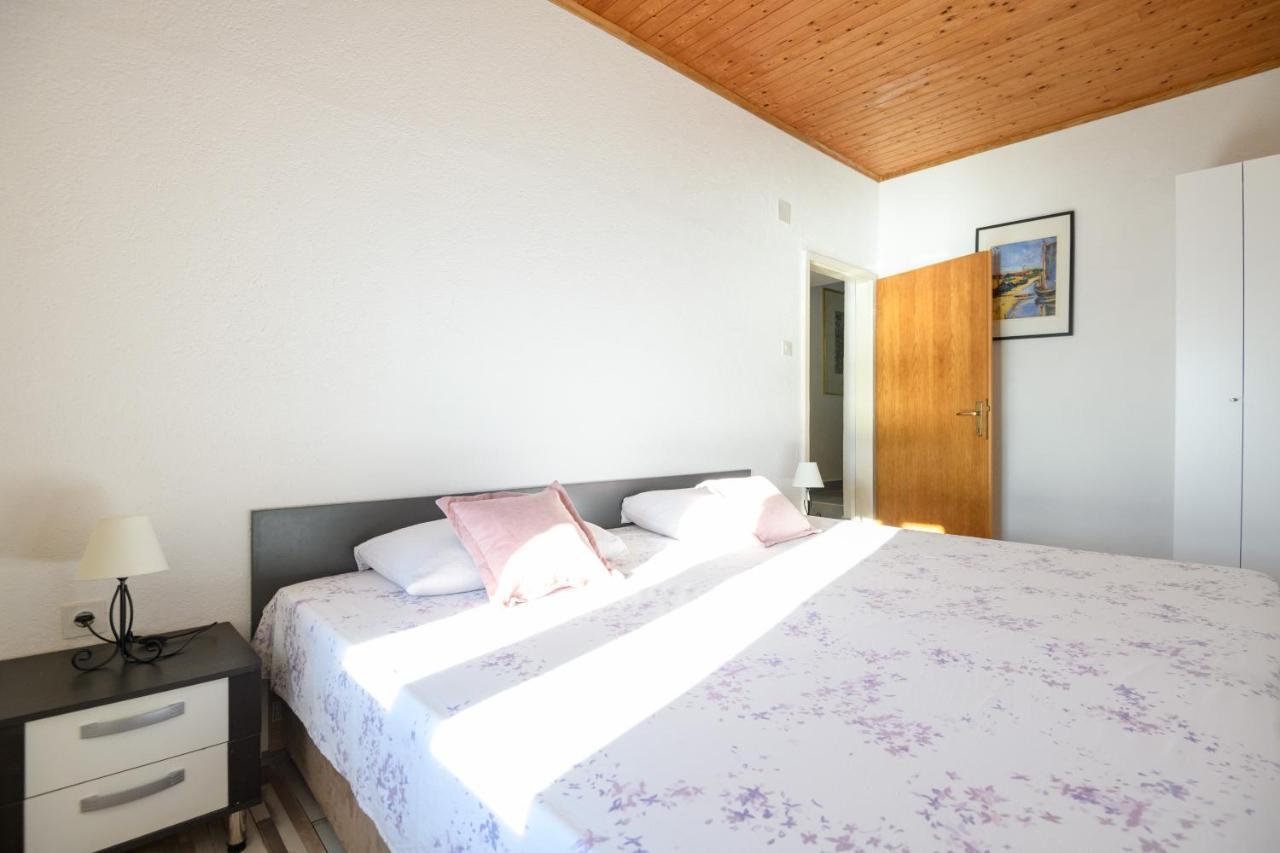 Village House Ana Dubravica Екстер'єр фото